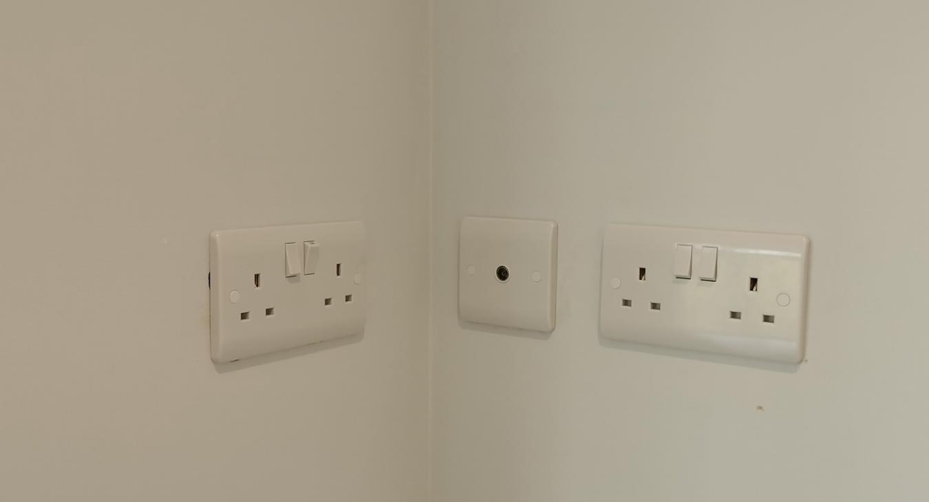 Electrician in Poole: Additional Sockets